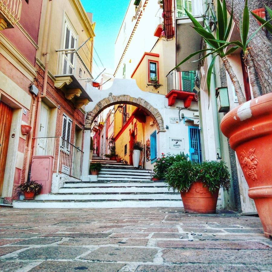 Domus Deiana Case Vacanza San Giovanni Suèrgiu Exteriör bild