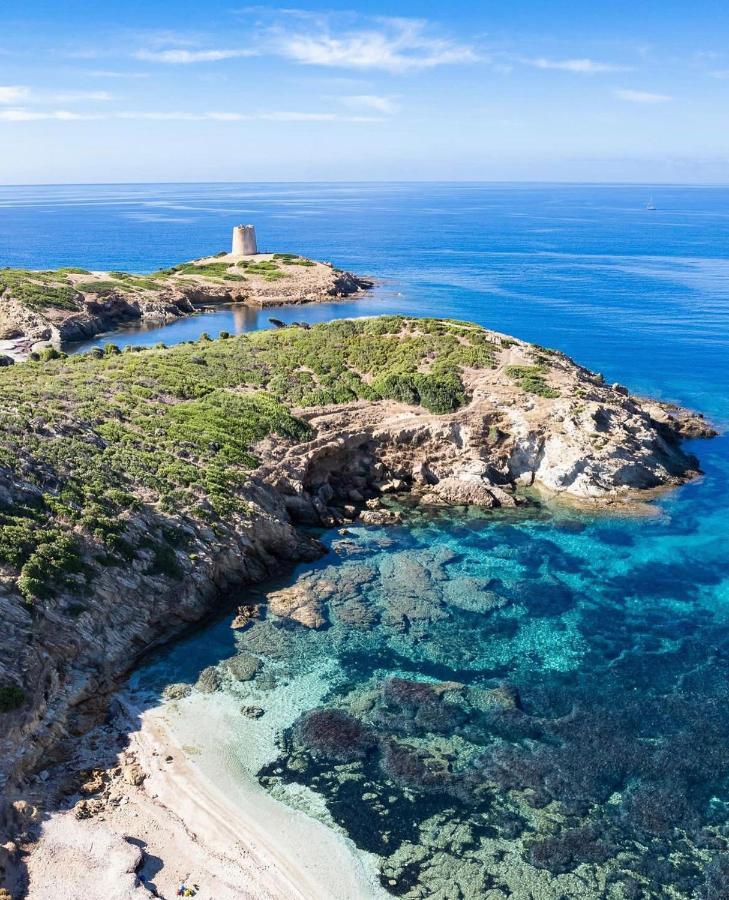 Domus Deiana Case Vacanza San Giovanni Suèrgiu Exteriör bild